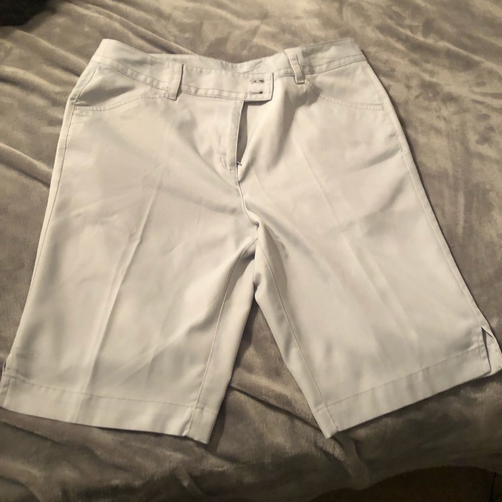 Callaway golf shorts light gray